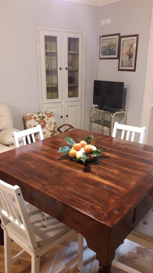 Serenella Apartment Лукка Экстерьер фото